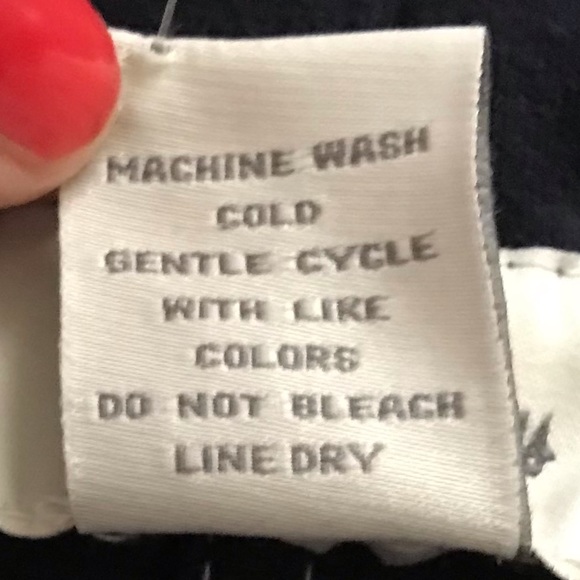 Neiman Marcus Pedal Pushers Navy Blue - Picture 8 of 8